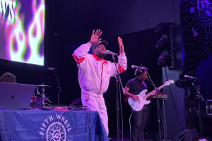 Bastrop rapper Deezie Brown performs.