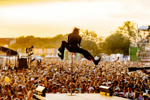 Cage the Elephant’s Matt Shultz. (Photo by Pooneh Ghana)